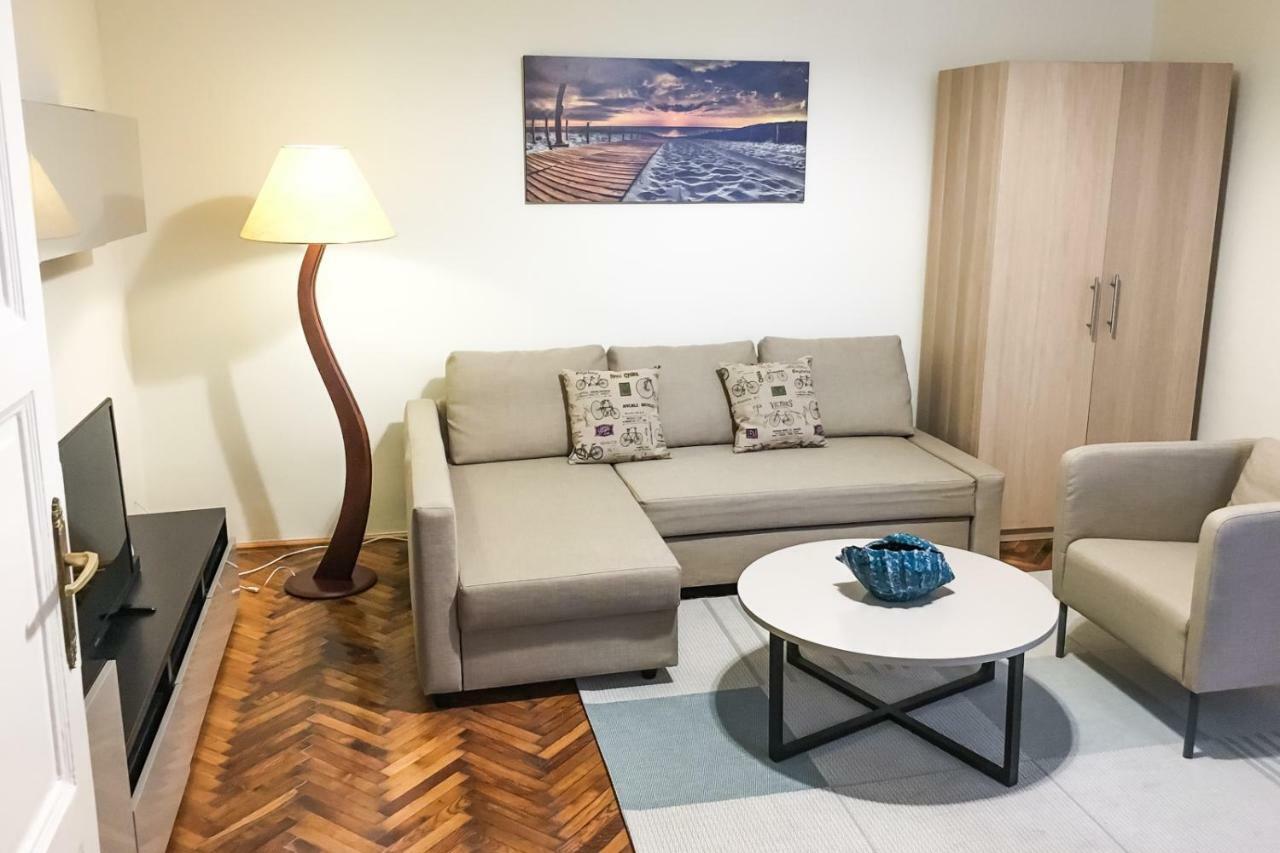 Budapest Kingdom Apartment Central & Car Parking On-Site & Aircon & Quiet & Family Friendly Budapeste Exterior foto