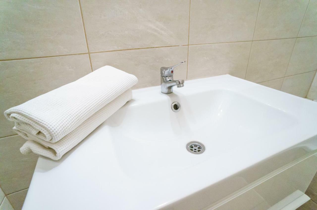 Budapest Kingdom Apartment Central & Car Parking On-Site & Aircon & Quiet & Family Friendly Budapeste Exterior foto
